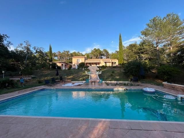 Villa Proche Golfe De St Tropez Le Muy Exteriör bild